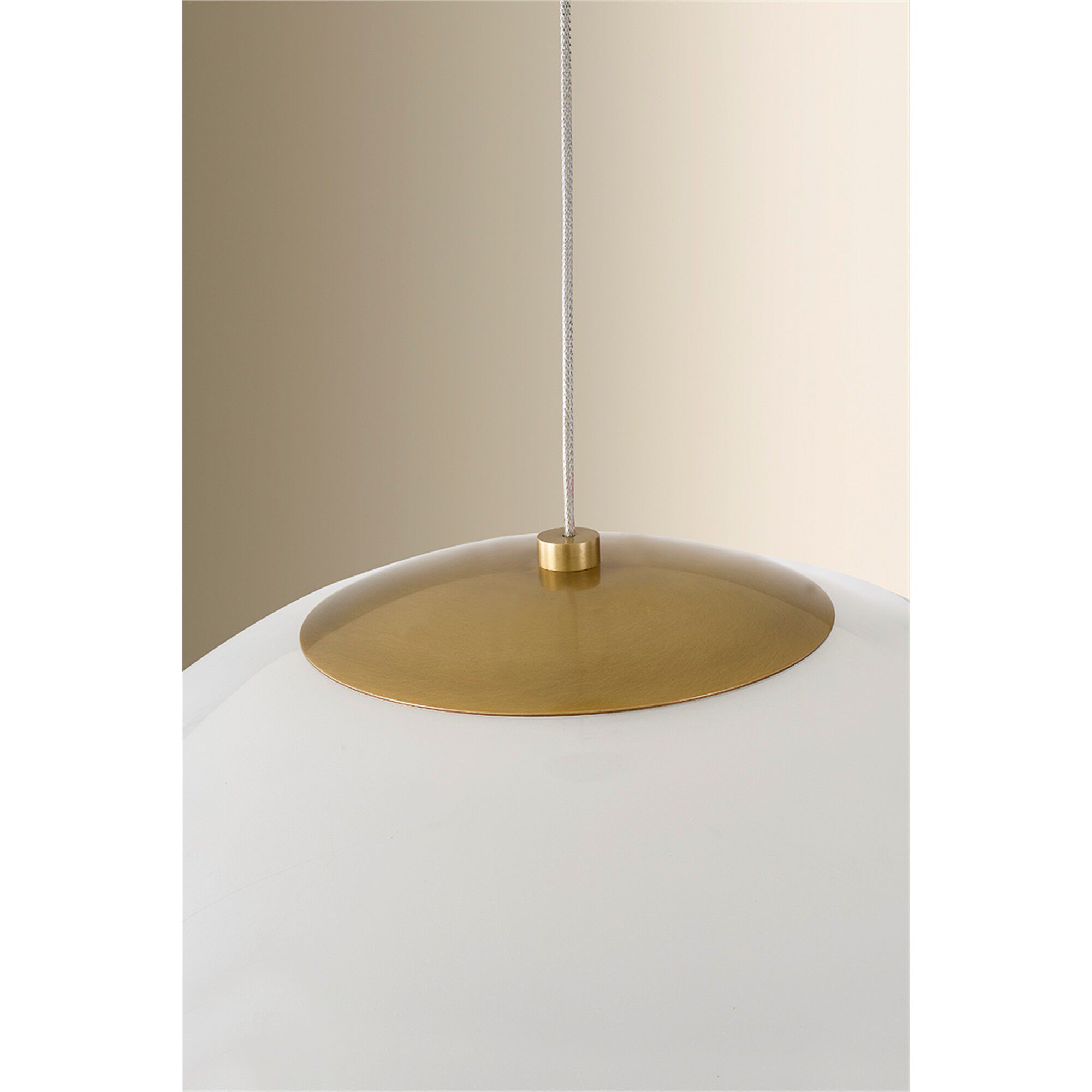 Neutrion Medium Pendant Light,